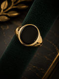 9ct Yellow Gold & Onyx Ring