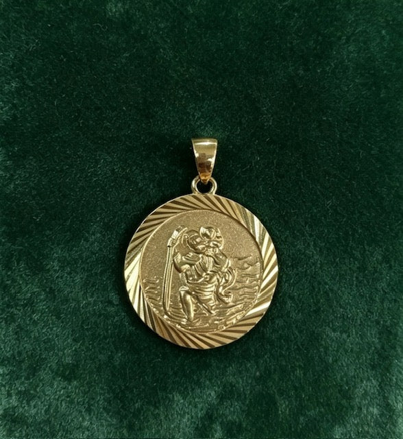 9ct Yellow Gold St Christopher Diamond Cut Edge