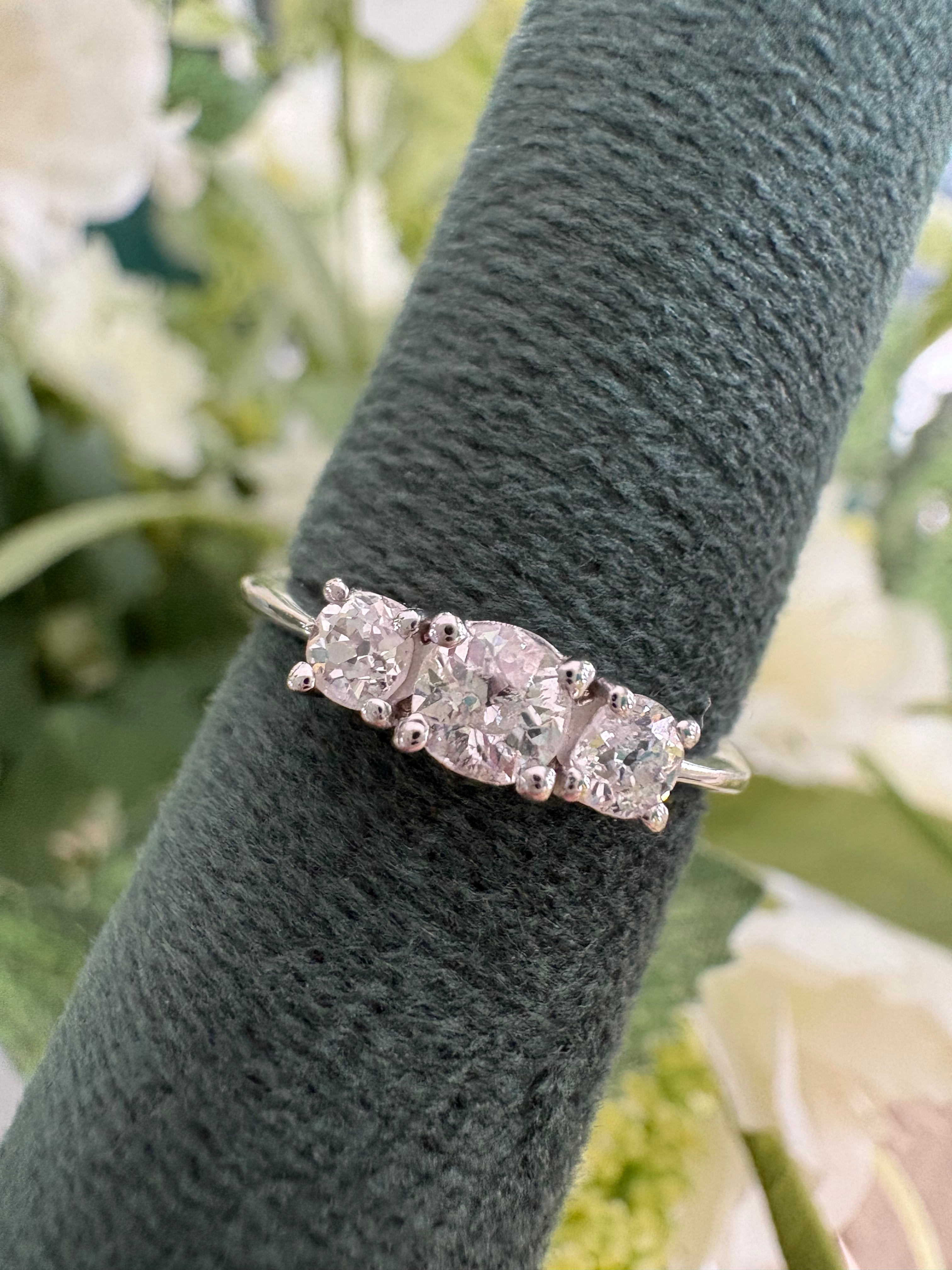 PRE-LOVED 18ct white gold 3 stone diamond ring