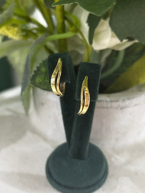 9ct Yellow Gold Fancy Hoop Earrings