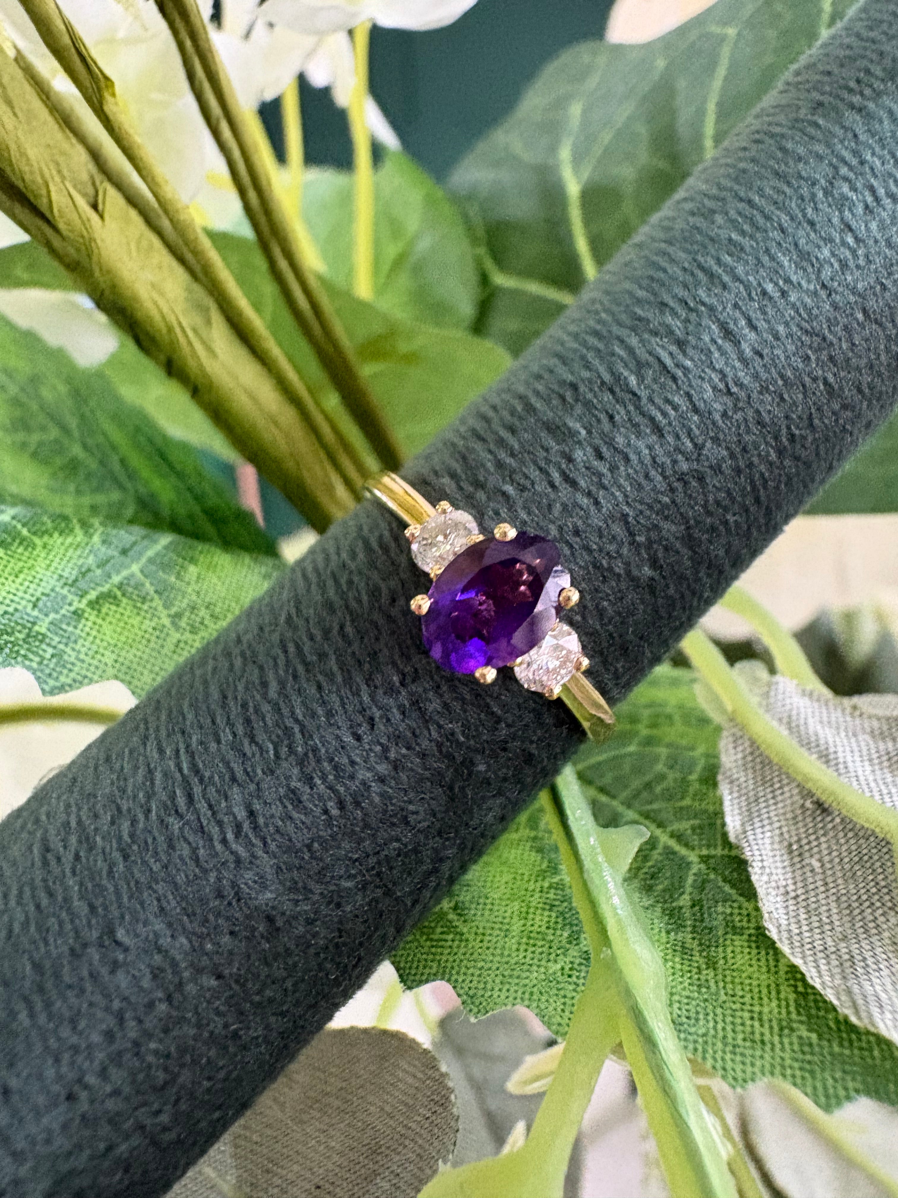 9ct Yellow Gold Diamond & Amethyst Ring