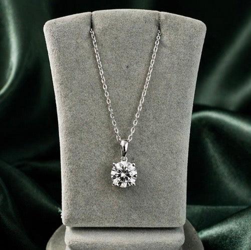 Lab-Grown 1.06ct Diamond & Platinum Pendant