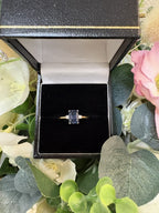 18ct Yellow Gold Sapphire & Diamond Ring