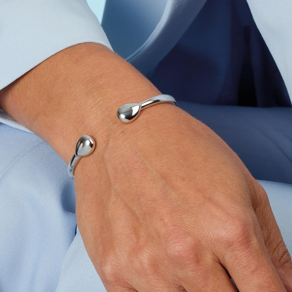 Kit Heath - Coast Pebble Smooth Hinged Bangle