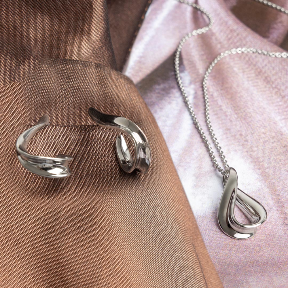 Kit Heath - Serenity Loop Semi Hoop Stud Earrings