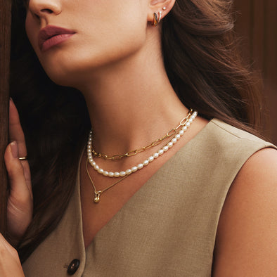 Ania Haie - Gold Lobster Clasp Shell Pearl Necklace