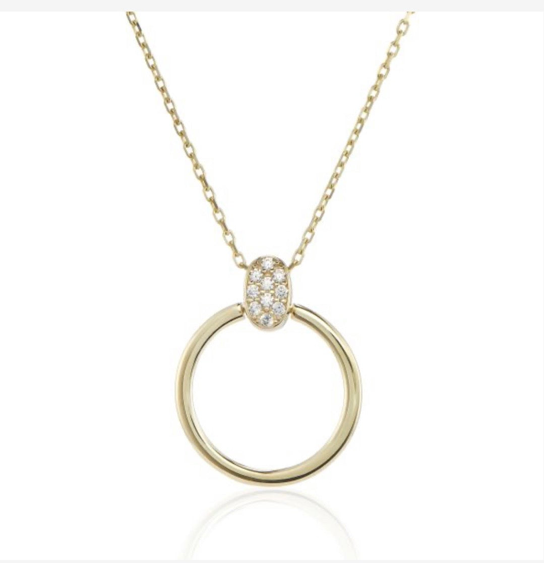 9ct Yellow Gold & Cubic Zirconia Circle Pendant and Chain