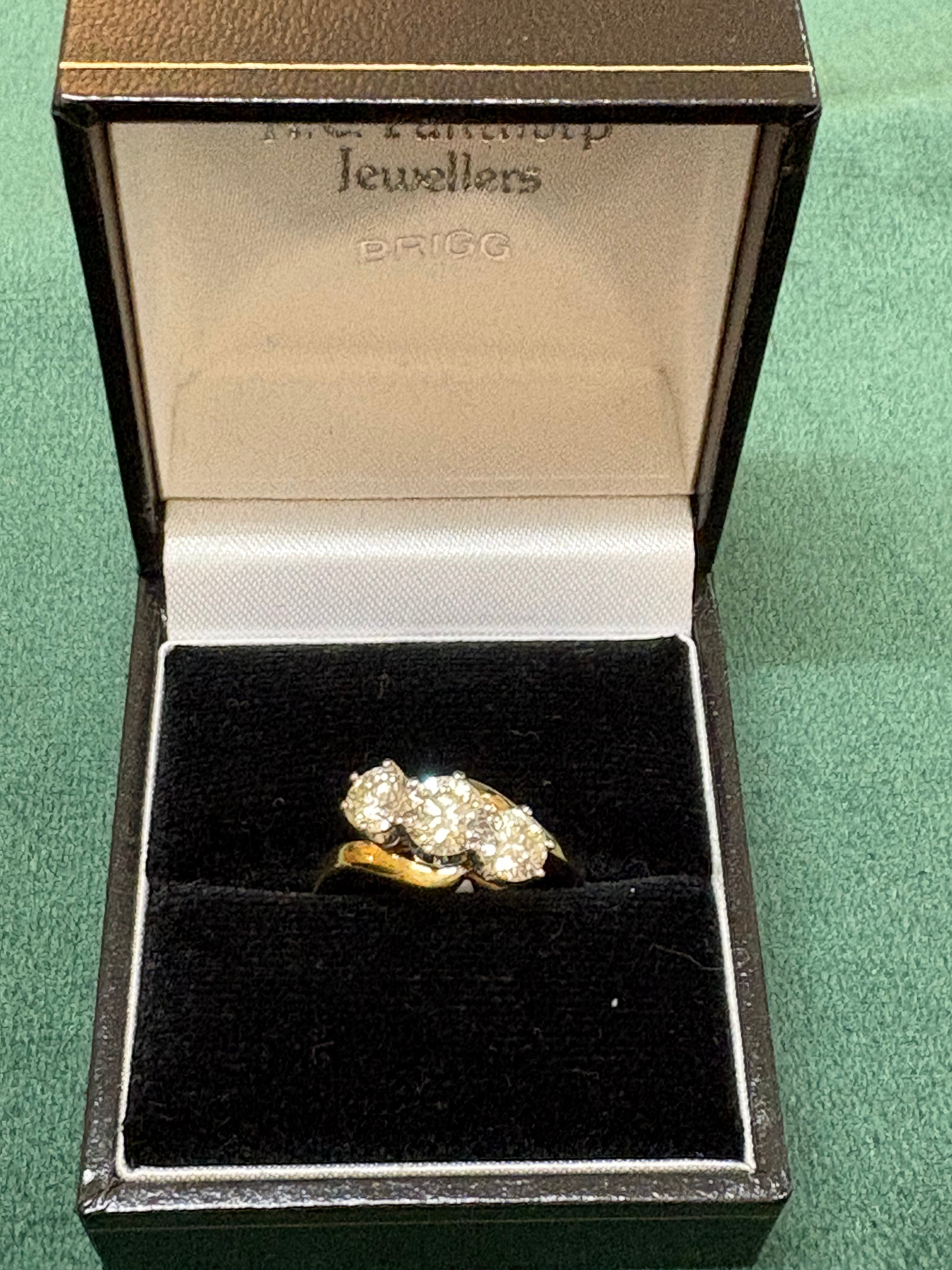 PRE LOVED 18ct Yellow Gold Three Stone Diamond Twist Ring