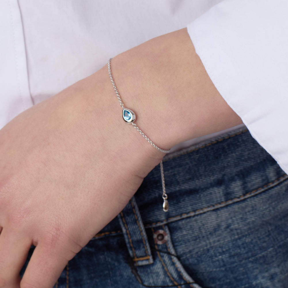 Kit Heath - Coast Pebble Swiss Blue Topaz Slider Bracelet