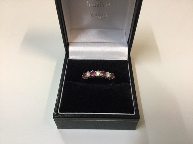 18ct yellow gold ruby & diamond ring
